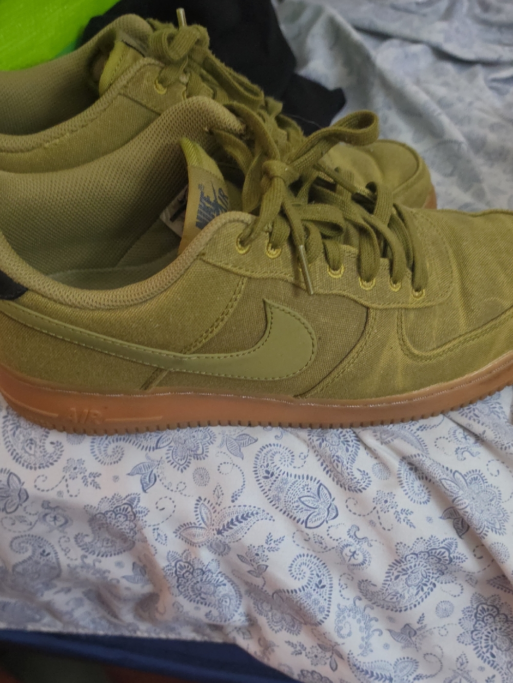 Nike Olive Green Low-Top Canvas Sneakers with Gum Sole